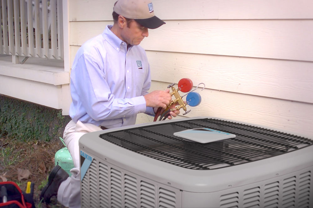 heat-pump-service-technician heat-pump-service-technician